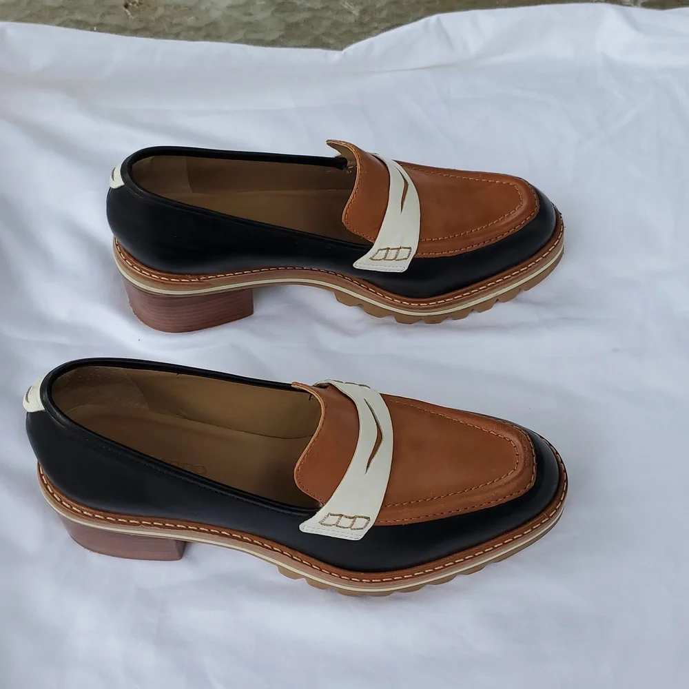 Women’s Bernardo Selma Loafer - Picture 2 of 13